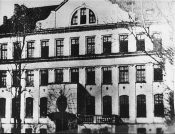 Budynek około 1935 roku