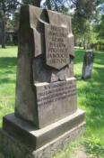 Pomnik upamiętniający zbrodnię dokonaną na Polakach i Żydach