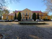 pałac od frontu