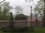 Lamus od strony kościoła