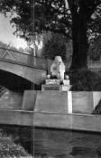 pomnik001