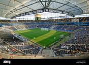 innenansicht-der-commerzbank-arena-seit-2020-fussballstadion-deutsche-bank-park-frankfurt-deutschland-a2m6pe