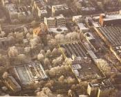 Cały kompleks, nawet hale szedowe jeszcze stoją