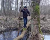 Nie idźcie tą drogą.  Tam nic nie ma 