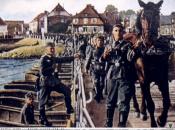 Przeprawa Wehrmachtu po tymczasowym moście pontonowym