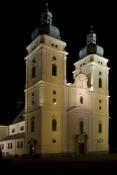Kościół nocą 1