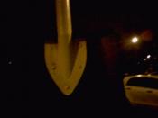 ktos chyba zostawił tam swoją saperkę ;)