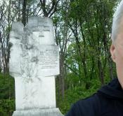 Ćwierćselfie z pomnikiem