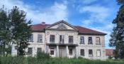 Pałac w Jałowcu, wybudowany w 1828 roku
