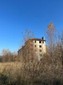 Od tej strony podchodzimy do budynku 