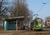 fotografia tramwaju linii 43bis na dwa tygodnie przed zniesieniem tej linii, wagon Düwag GT6 na trójkącie manewrowym. fotografia z dnia 16 marca 2012 r. (wykonana przez Łukasza Stefańczyka, źródło: gtlodz.eu)