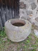 granitowa chrzcielnica