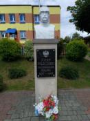  popiersie Piłsudskiego