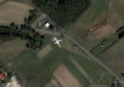Były samolot widoczny z satelity. (Googlemaps)