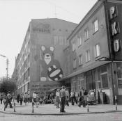 1977