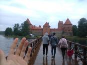 Moja ręka i trójka moich przyjaciół cacherów