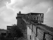 Budynek, w którym ukryta jest skrzynka